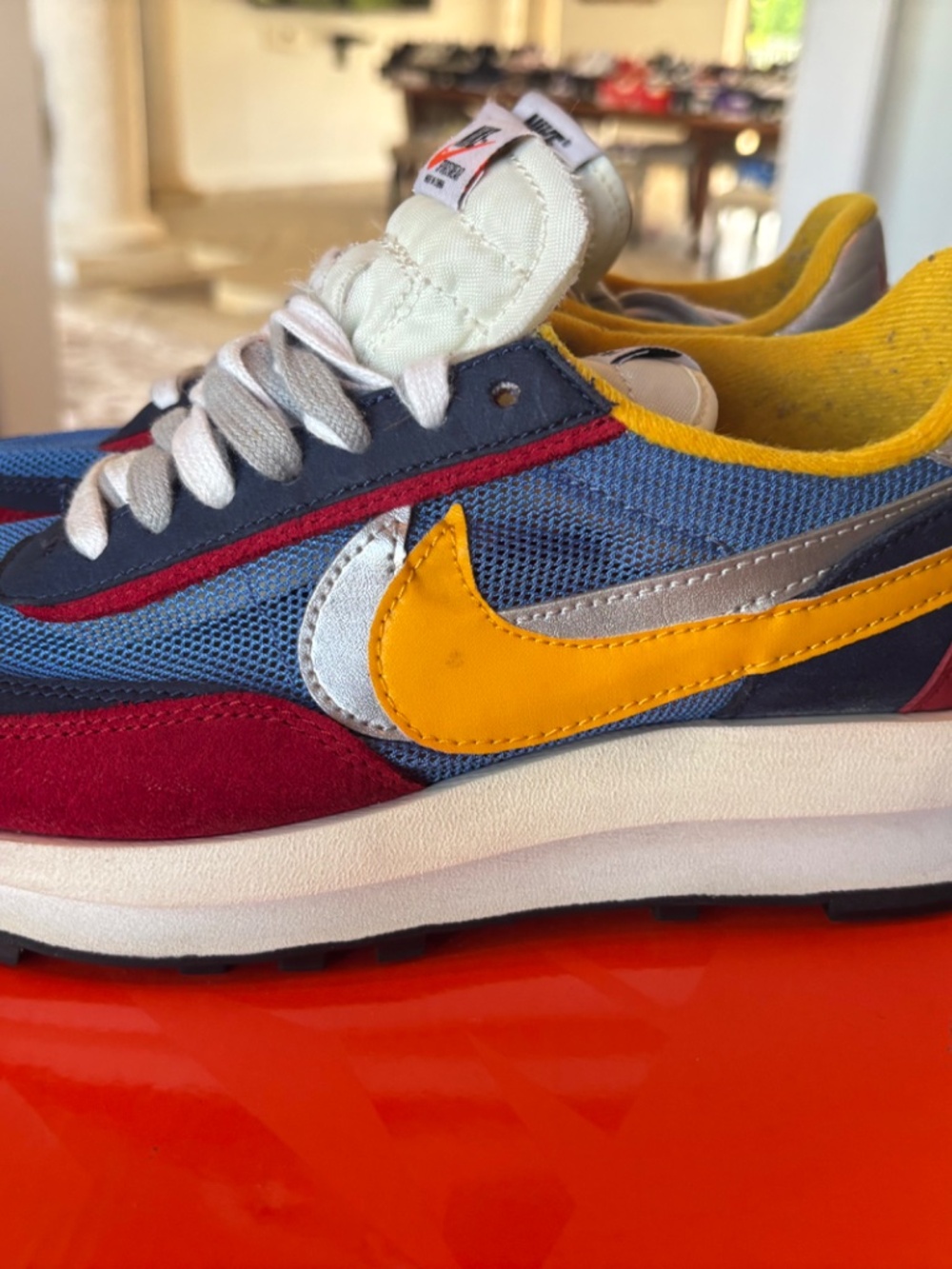 sneaker - Picture 4 of 11